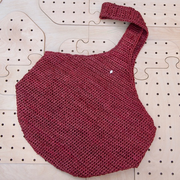 Helen Kaminski 100% Raffia Burgundy Large Woven Tote Bag Made In Madagascar - Picture 4 of 14